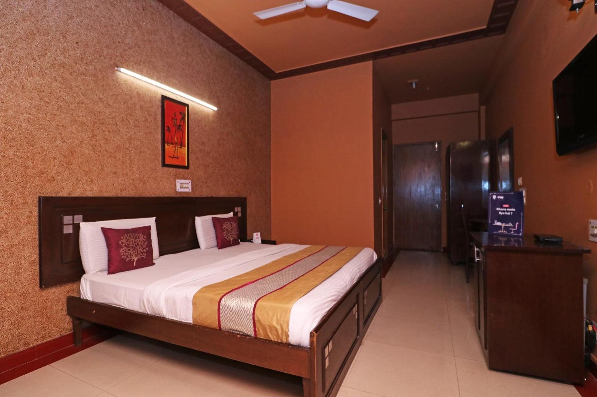 Hotel Townhouse Satguru Enclave Road Gurgaon Jāmb Exterior foto