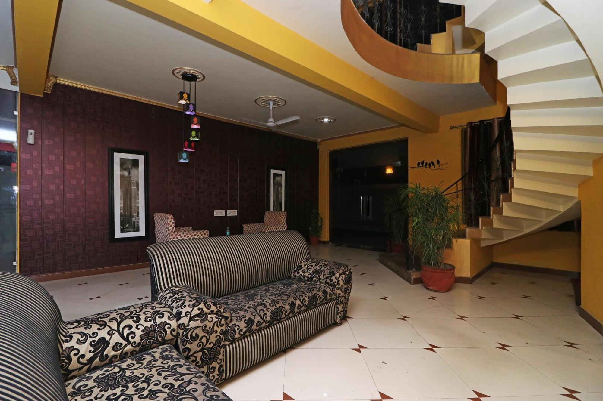 Hotel Townhouse Satguru Enclave Road Gurgaon Jāmb Exterior foto